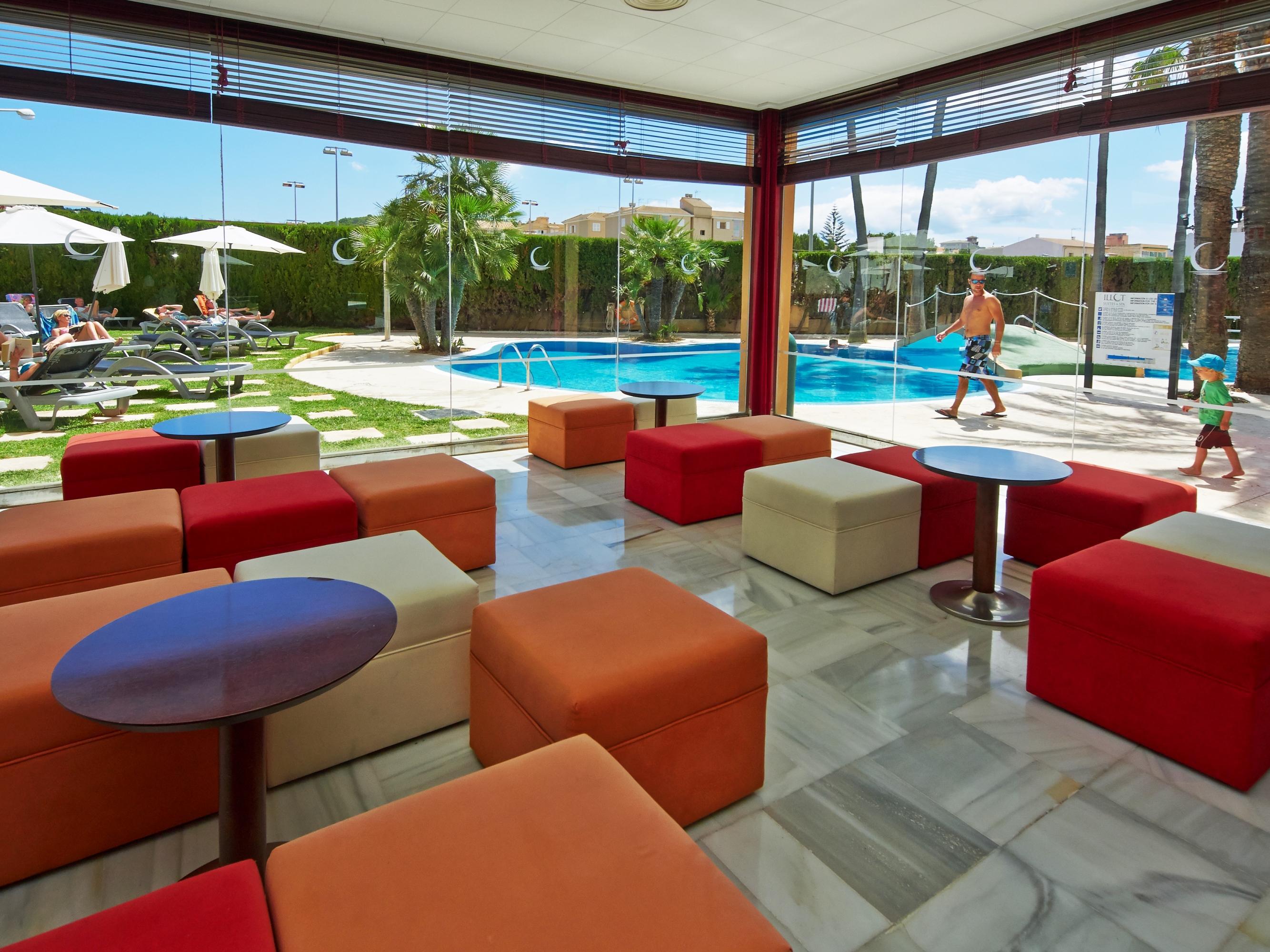 Hotel Illot Suites Cala Ratjada  Exterior foto